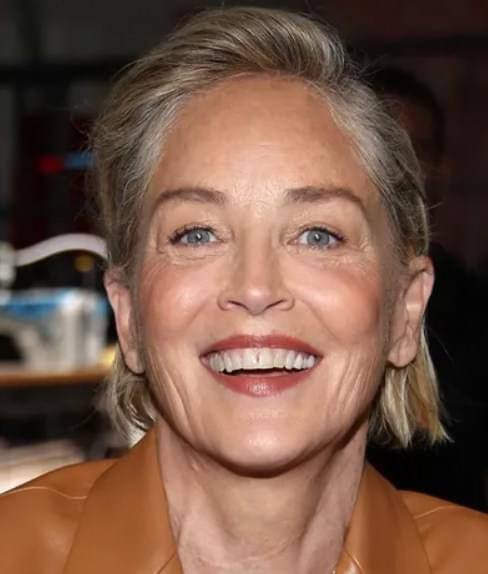 Sharon Stone shared photos in a tiny bikini at the age of 65…