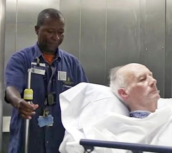 Patient transporter sings to patients he’s helping, only for camera footage to cause a stir